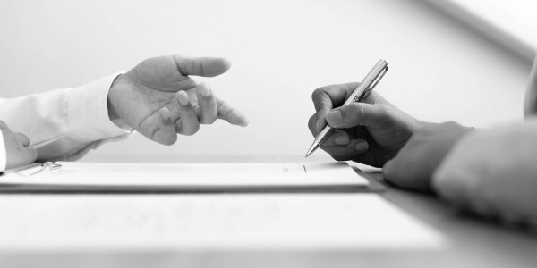 Derecho Mercantil / Abogados Mercantilistas Rivas - Vaciamadrid · Redacción y Negociación Contratos de Licencias de Software y Acuerdos Tecnológicos